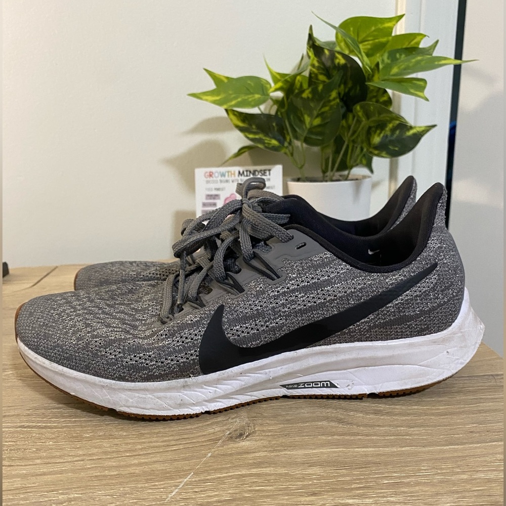Women’s Nike Zoom Running Shoe